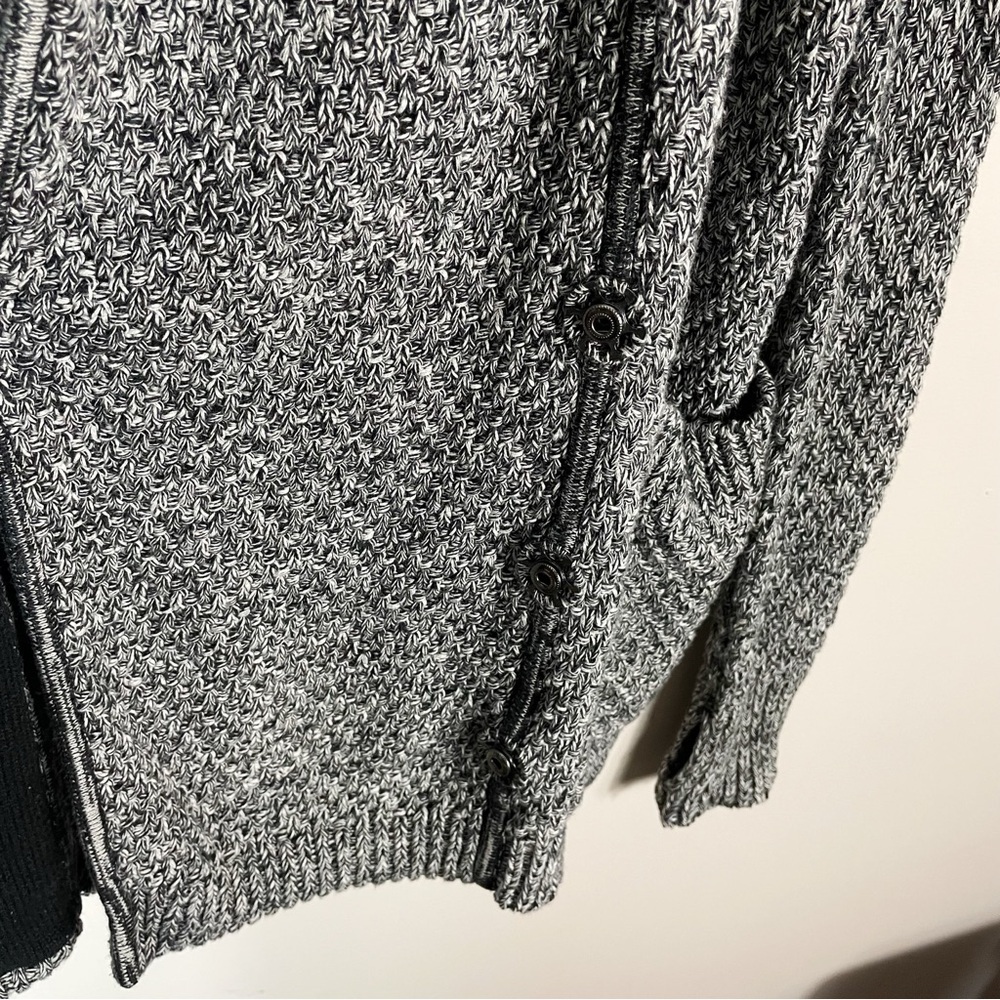 lululemon athletica Gray and Black Cardigan - Picture 9 of 12